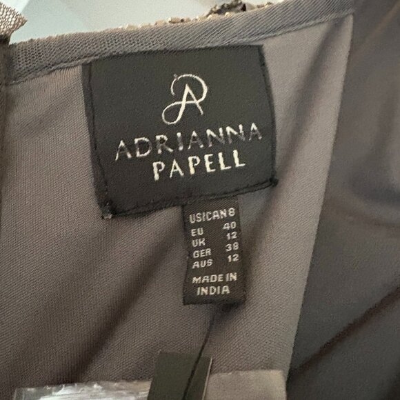 Adrianna Papell - Picture 3 of 3